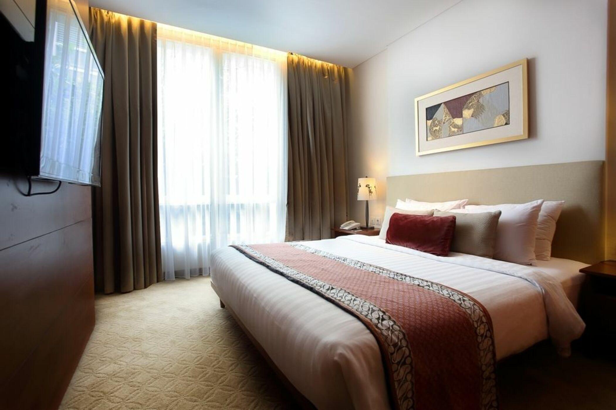 Jambuluwuk Malioboro Hotel Джокьякарта Экстерьер фото Deluxe Room