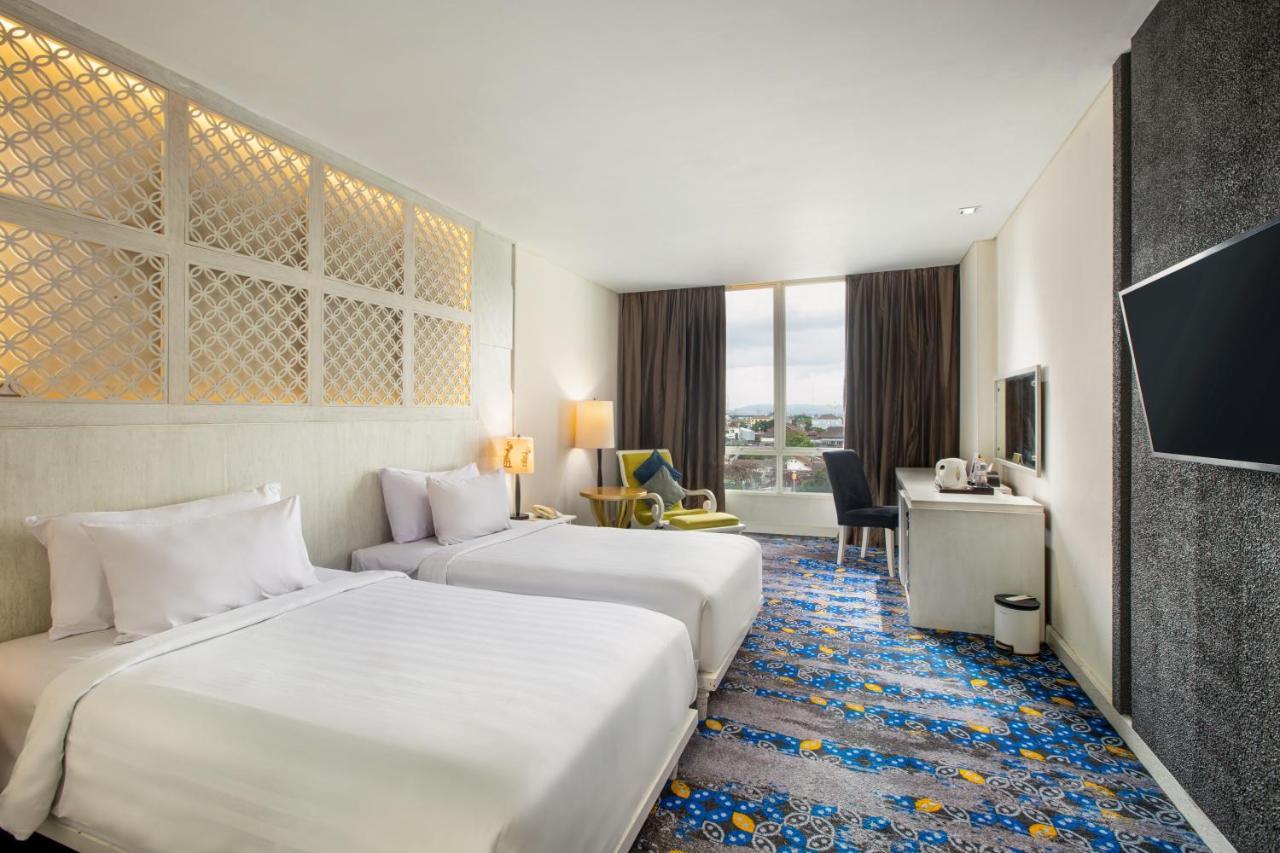 Jambuluwuk Malioboro Hotel Джокьякарта Экстерьер фото Deluxe Room